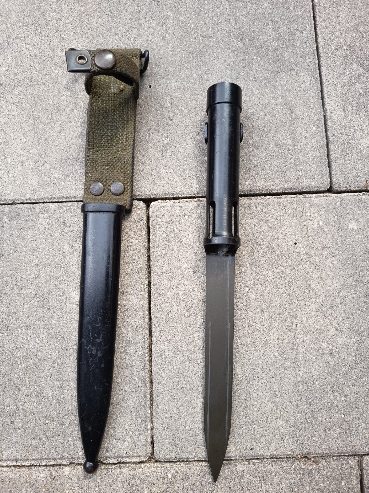 Bajonet FN FAL - Militair verzamelobject, Verzamelen, Militaria | Algemeen, Ophalen of Verzenden, Landmacht, Mes of Dolk