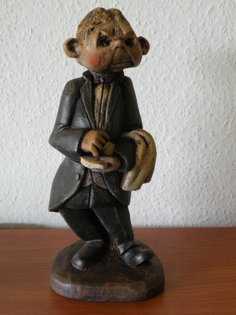 Beeld Eig.Reja.V 348. Hoogte 25 cm., Antiek en Kunst, Ophalen of Verzenden, Beeld, 20 - 50 cm, Man