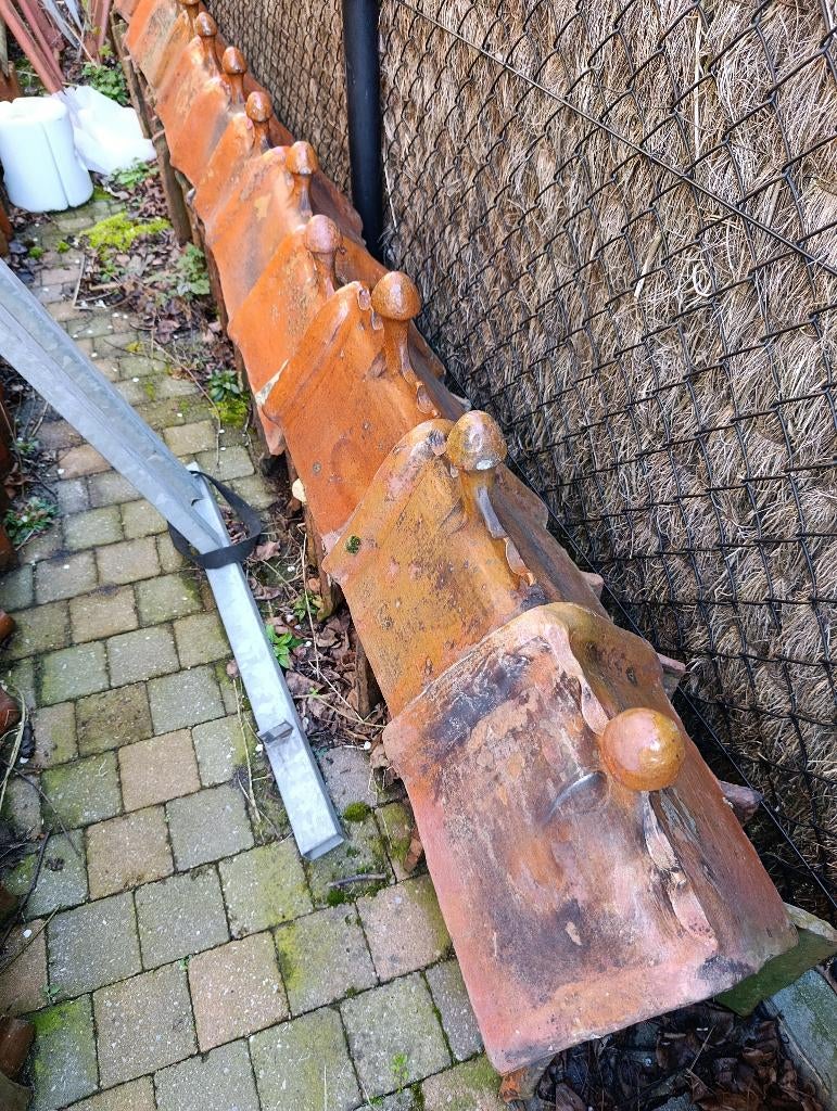 Lot oude nokpannen, Ophalen