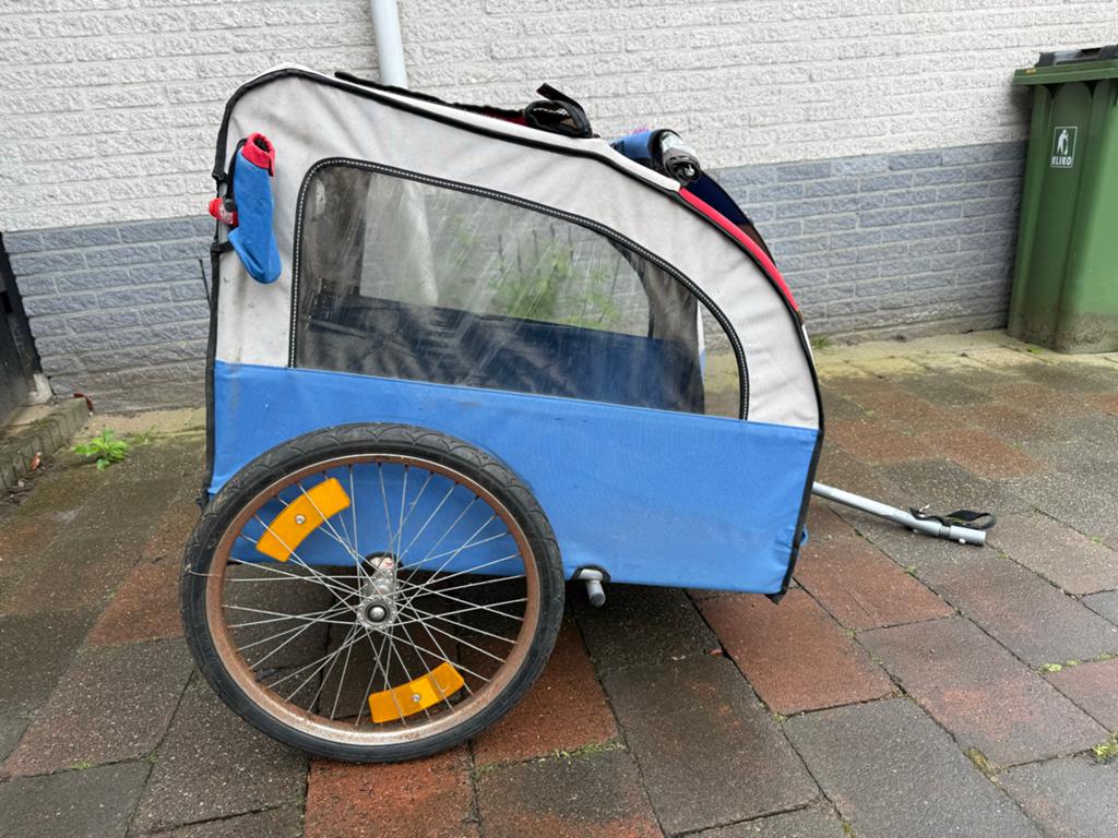 Fietskar voor hond, Ophalen, Gebruikt