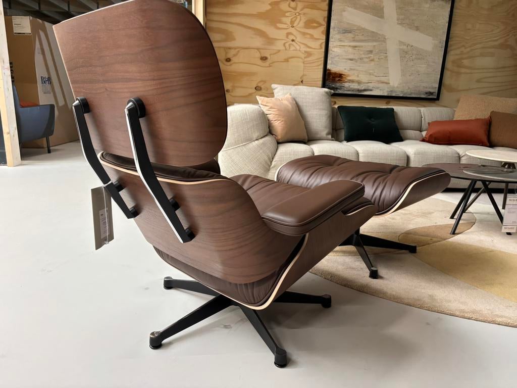 Vitra Eames Lounge chair + Ottoman Walnut prem leder Marron, Vitra, Info@micheldethouars.nl, 9723 CA, Nieuw