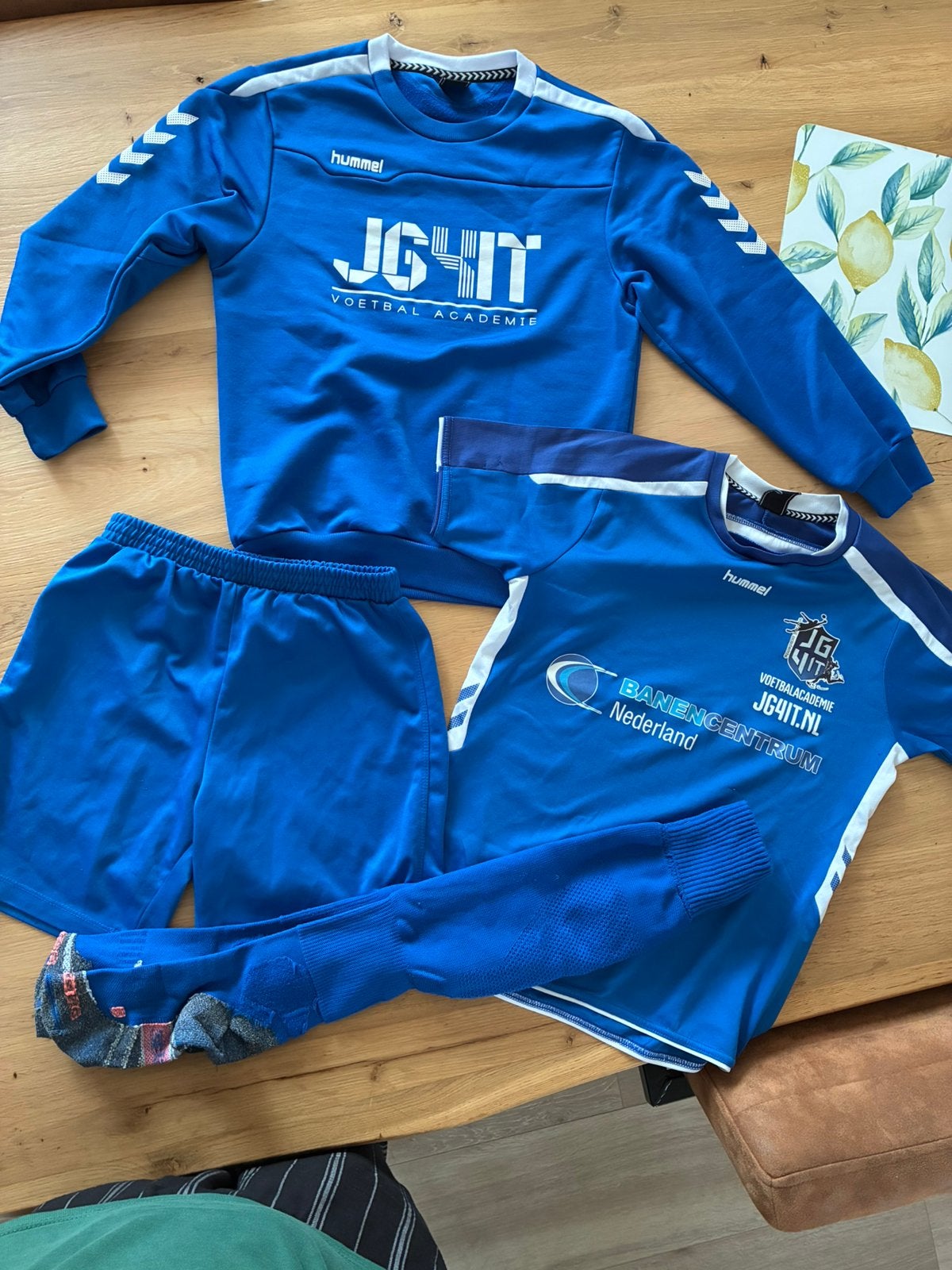 Tenue van voetbalacademie JG4IT maat 152, Gebruikt, Jongen of Meisje, Sport- of Zwemkleding, Ophalen of Verzenden