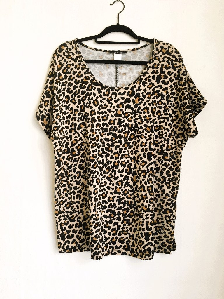 Leuke Top met Animal Print, Kleding | Dames, Bruin, Maat 46/48 (XL) of groter, Ophalen of Verzenden, Zo goed als nieuw
