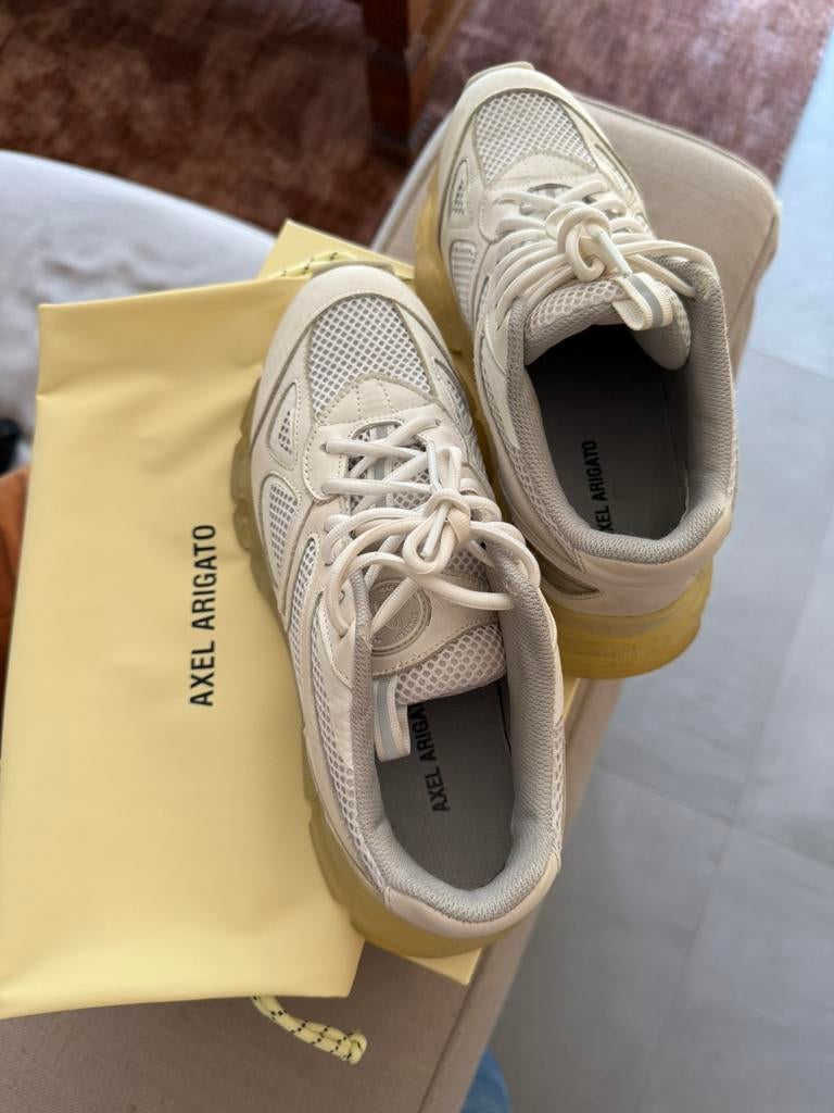 Axel arigato sneakers, Ophalen of Verzenden, Zo goed als nieuw, Sneakers of Gympen