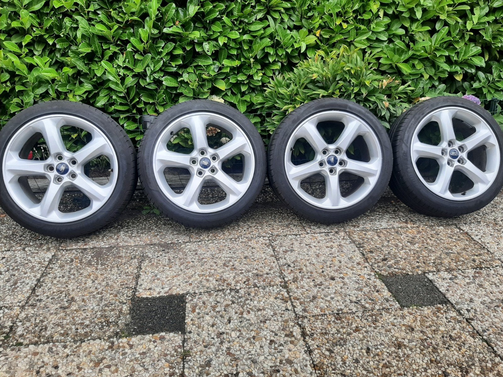 18 inch en 17 inch lichtmetalen velgen steek 5x108, Ophalen, Gebruikt, Banden en Velgen, 17 inch
