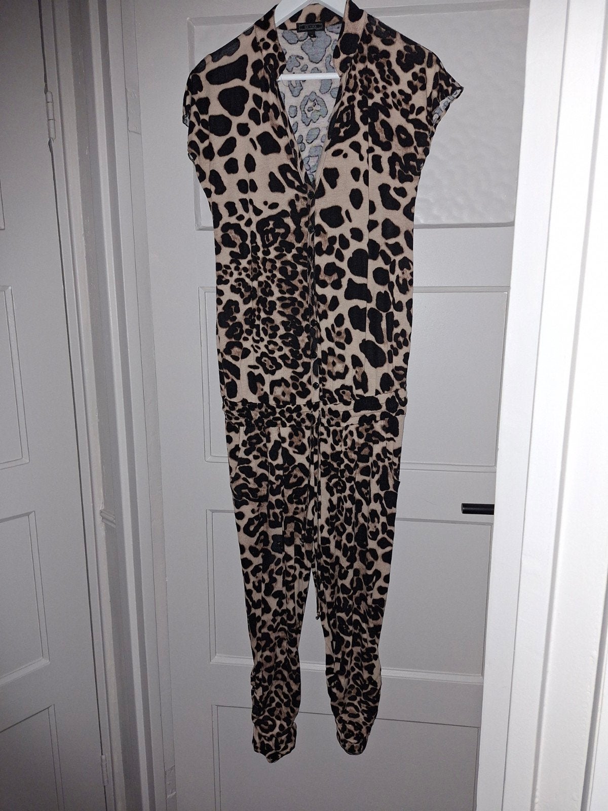 Leopardprint jumpsuit maat 38, Ophalen of Verzenden, Gedragen, Maat 38/40 (M), Meerkleurig