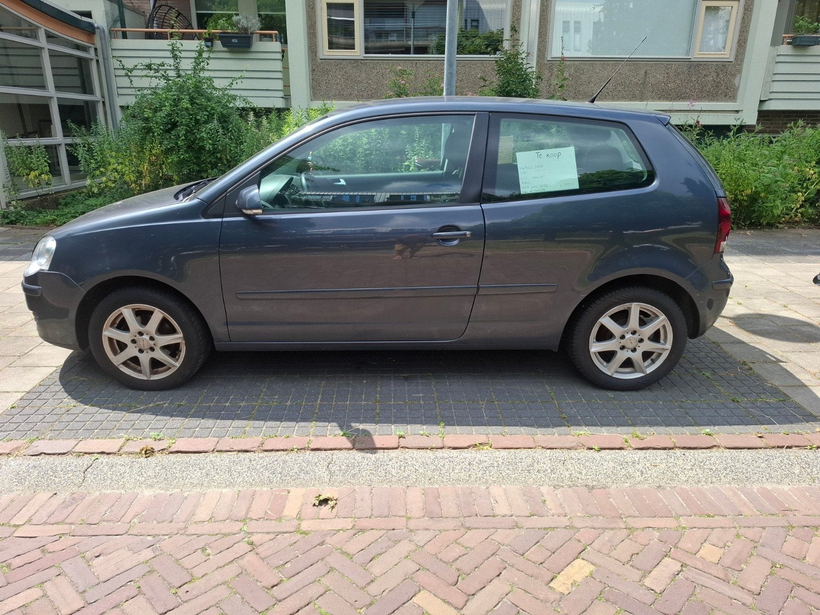 Volkswagen 2006 antracietgrijs, Auto's, Volkswagen, Particulier, Benzine, Hatchback, Geïmporteerd, Zilver of Grijs, Ophalen
