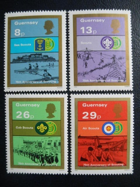 Postzegels scouting Guernsey 1982 - cw. 3,00 postfris., Ophalen of Verzenden, Postfris