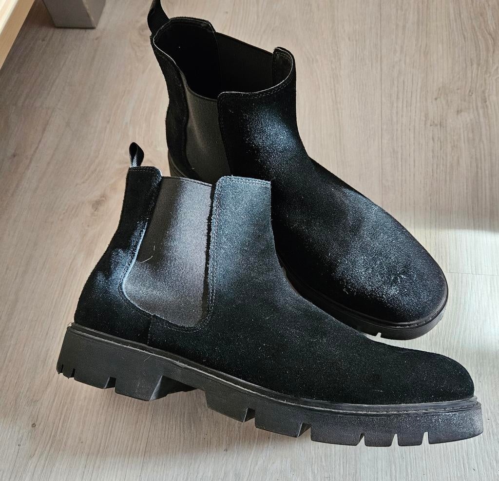 Herenboots suede zwart mt 42 zgan, Zara, Zwart, Boots, Ophalen of Verzenden