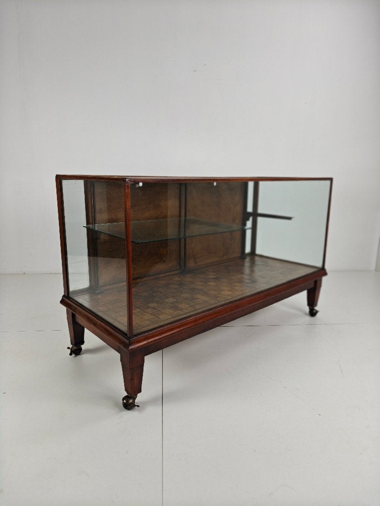 Engelse winkelvitrine / winkelbalie (1910–1920), Ophalen of Verzenden