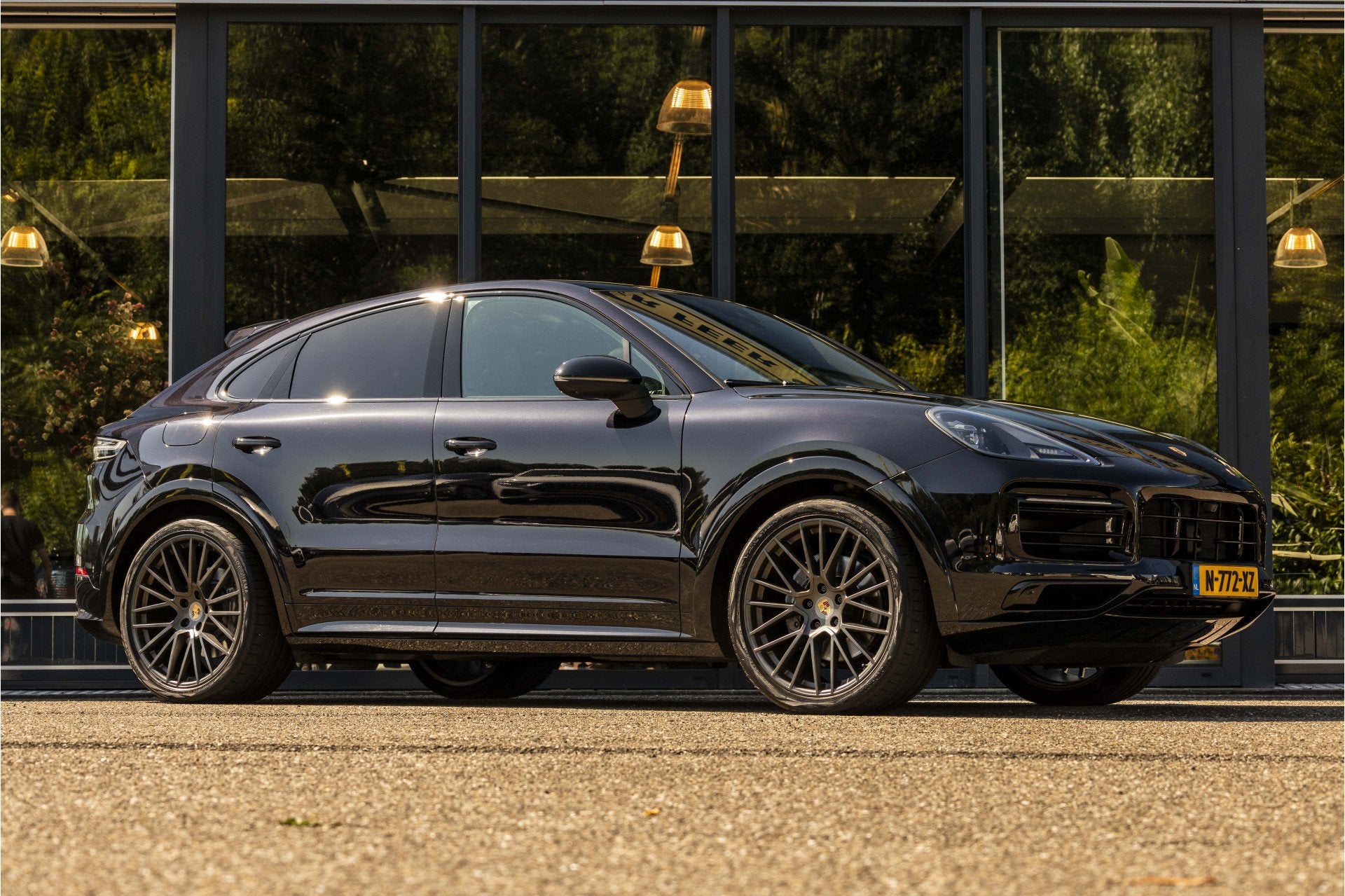 Porsche Cayenne Coupé 3.0 E-Hybrid (bj 2022, automaat), Automaat, Cayenne, Euro 6, 2995 cc