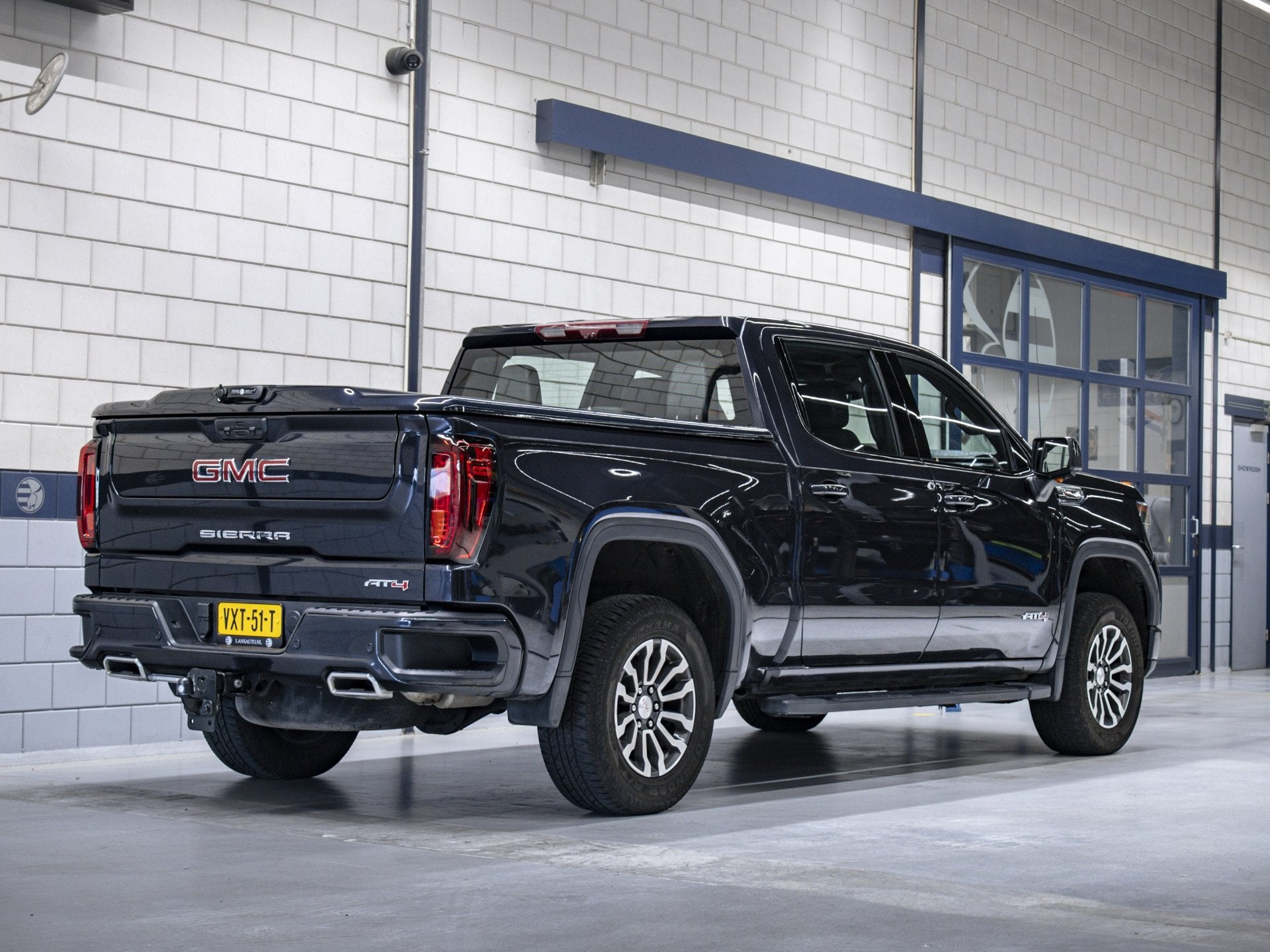 GMC SIERRA 1500 | AT4 | Titanium Rush (bj 2023), Auto's, Dealer onderhouden, Gebruikt, 2525 kg, 426 pk