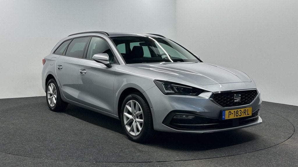 Seat Leon ST 1.0 EcoTSI Style AUTOMAAT-NAVI, Gebruikt, Euro 6, Leon, 23 km/l