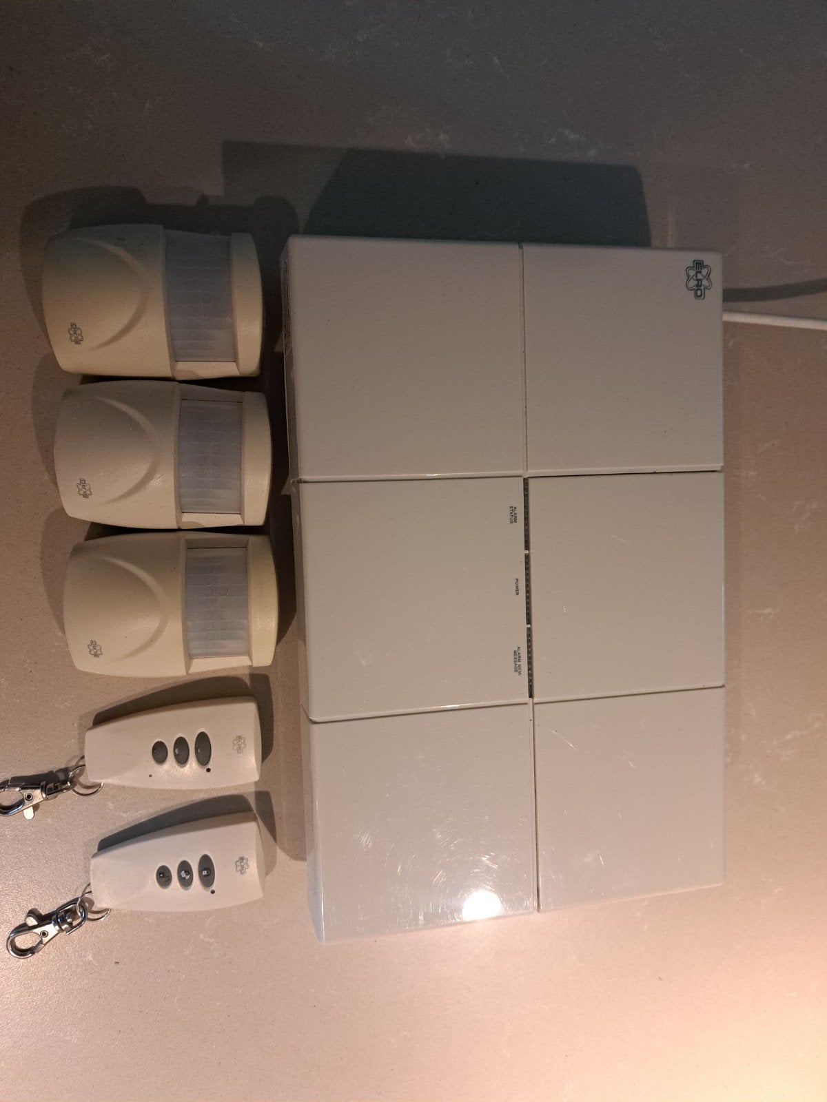 Elro HA68 Multi-Zone Professioneel Alarmsysteem, Doe-het-zelf en Verbouw, Alarmsystemen, Ophalen of Verzenden