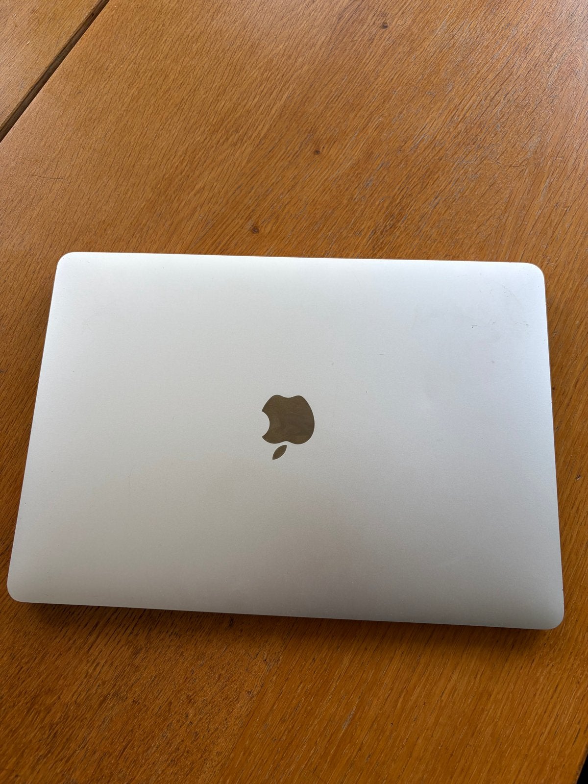 Foto 3 van MacBook Air 13 inch (M1) - Goede staat