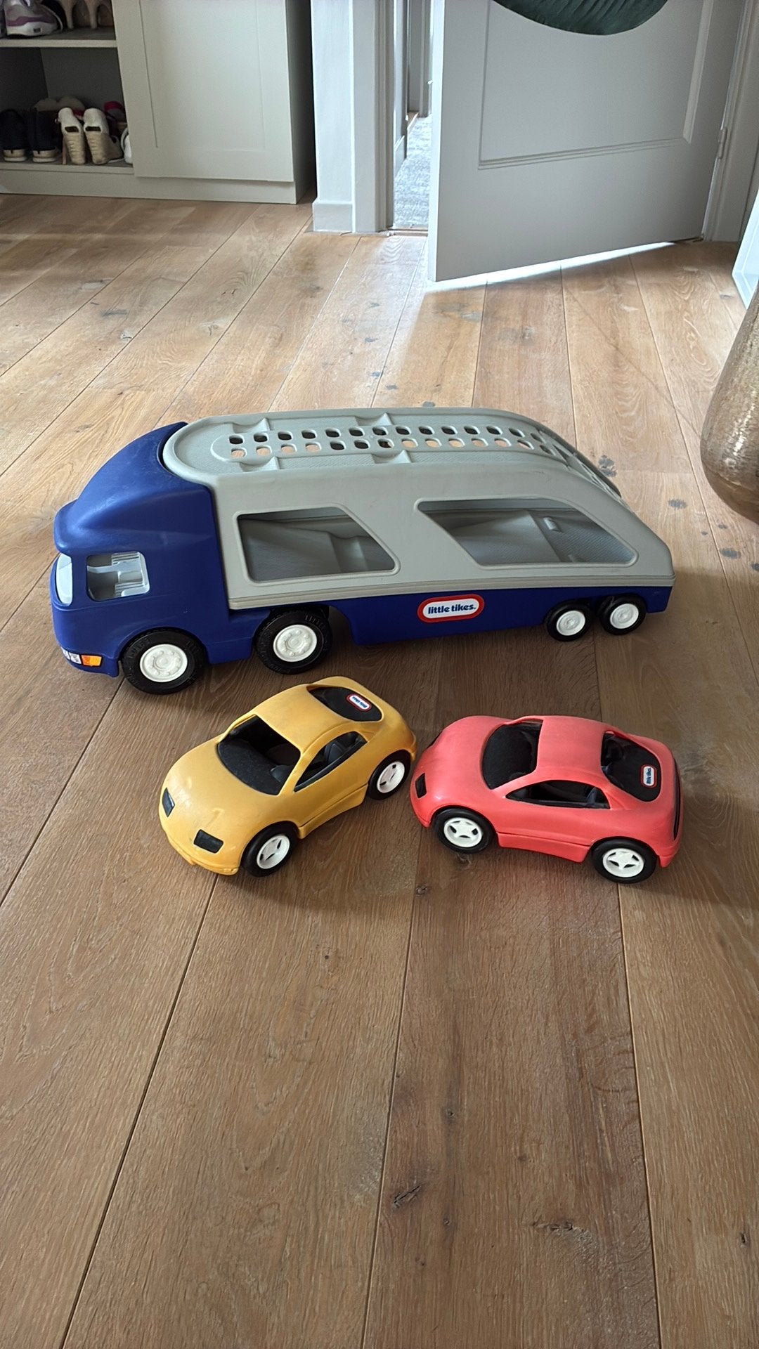 Little tikes vrachtwagen speelgoed, Kinderen en Baby's, Speelgoed | Speelgoedvoertuigen, Ophalen, Zo goed als nieuw