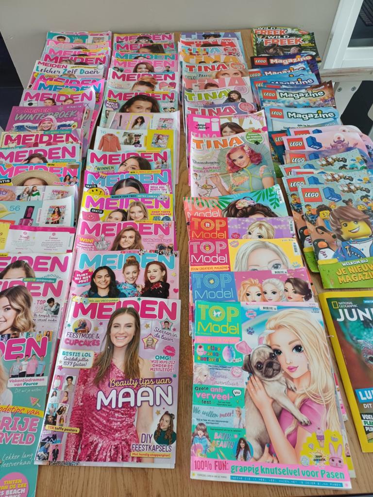 Grote collectie Meiden, Tina, TopModel en Lego magazines, Boeken, Ophalen, Gelezen, Damesbladen
