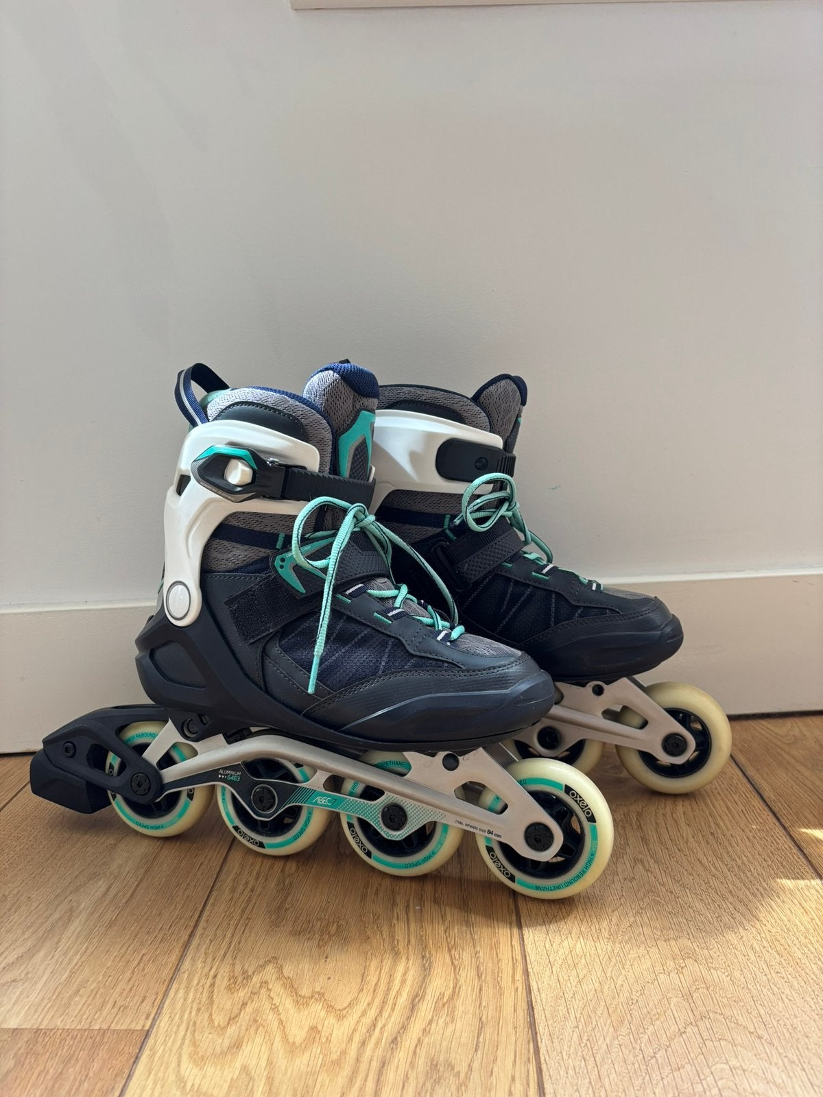 Skates / skeelers maat 39, Sport en Fitness, Skeelers, Ophalen, Zo goed als nieuw, Dames