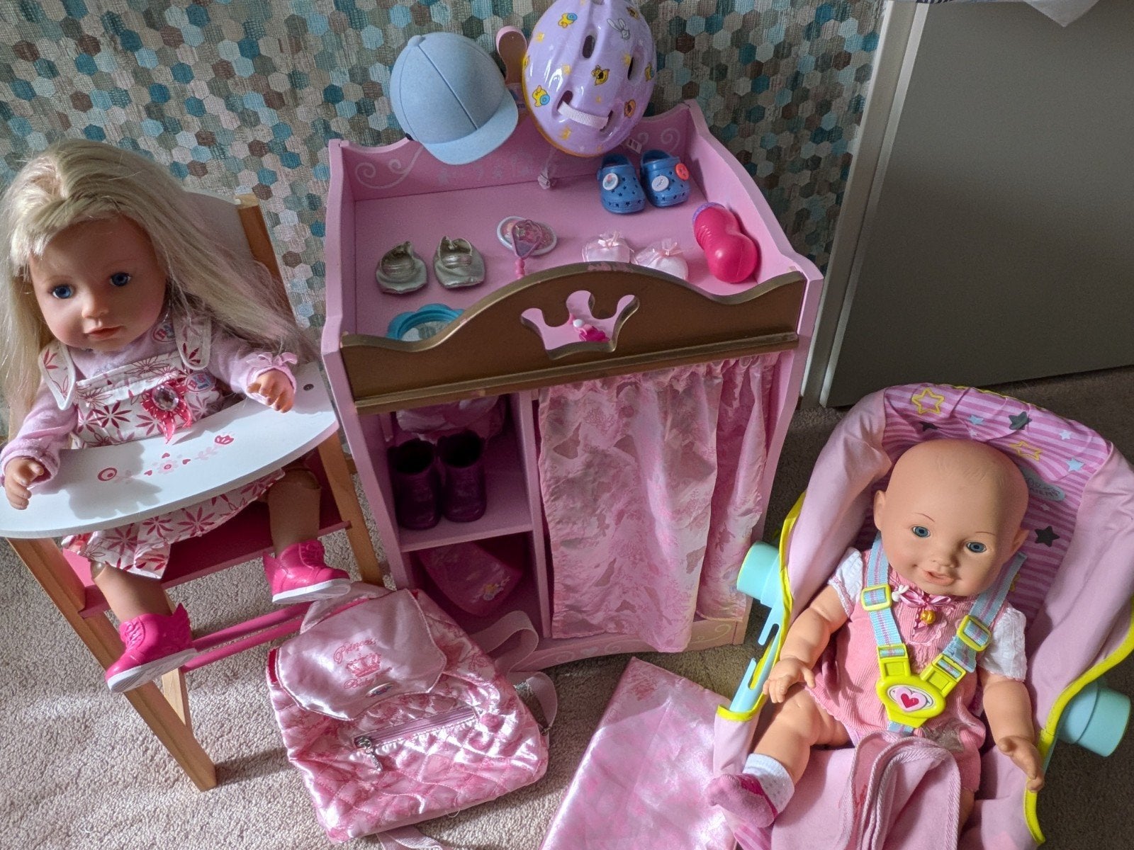 Baby born en zusje met veel accessoires, Ophalen, Gebruikt, Toebehoren