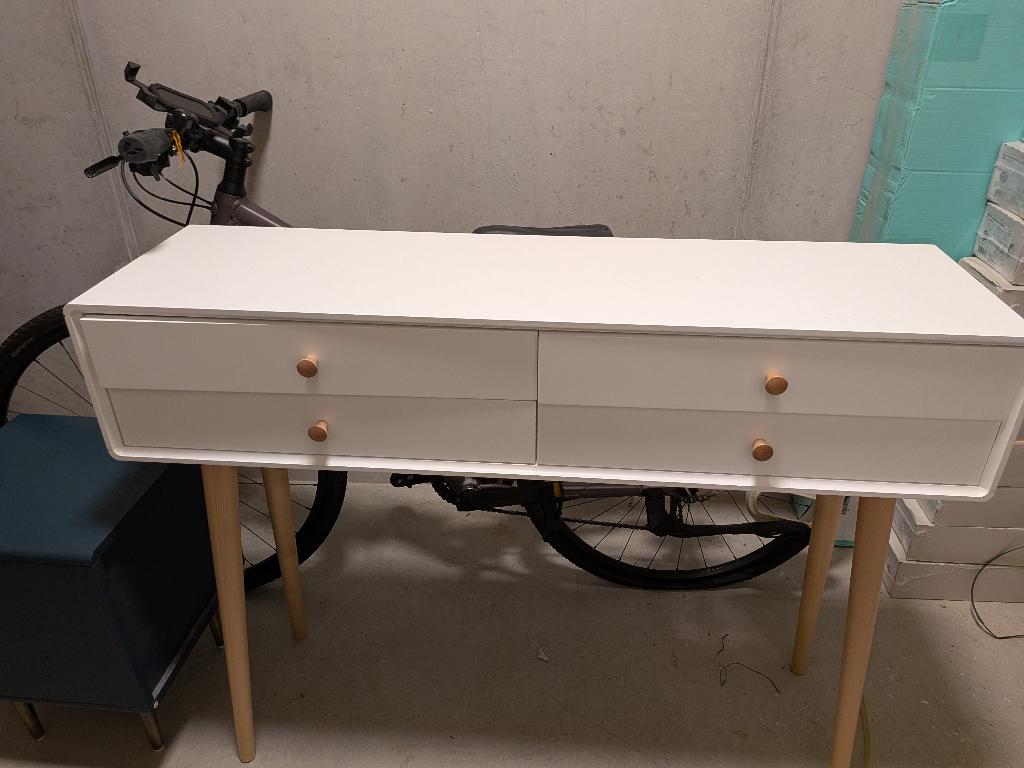 White Console table, Huis en Inrichting, Tafels | Sidetables, Ophalen, 50 tot 100 cm, Zo goed als nieuw, 25 tot 50 cm