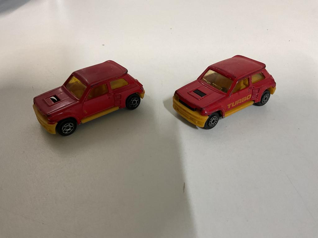 2x Renault 5 GT Turbo van Majorette, Ophalen, Gebruikt, Auto, Majorette