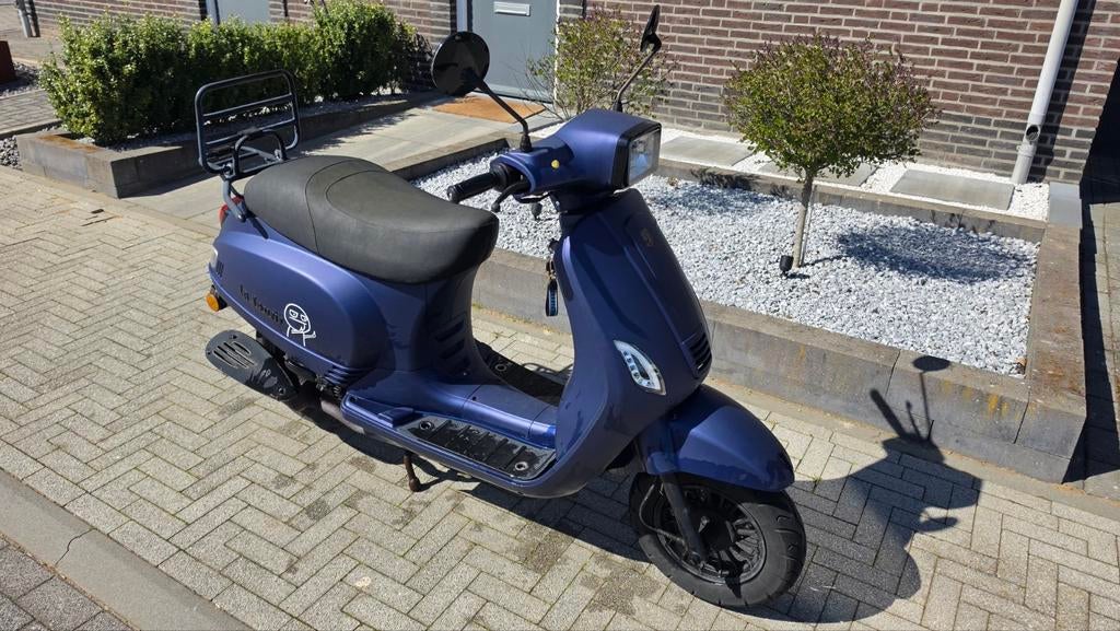 La Souris Sourini RS (2021) Mat Blauw, Fietsen en Brommers, Brommeronderdelen | Scooters, Gebruikt, Overige merken, Overige typen