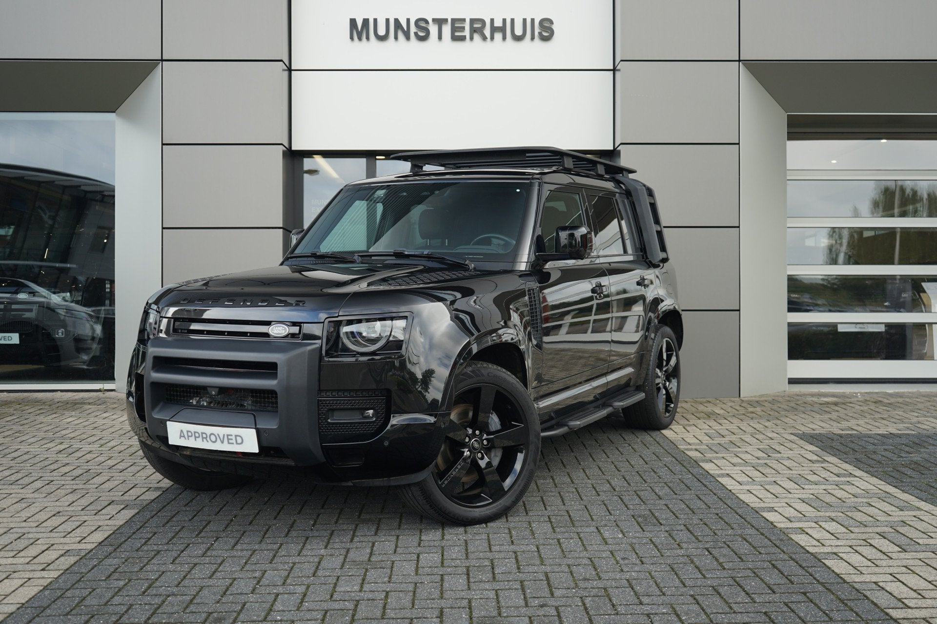 Land Rover Defender 110 2.0 P400e 110 X-Dynamic SE | Lier |, Auto's, Automaat, Gebruikt, 4 cilinders, 38 km/l