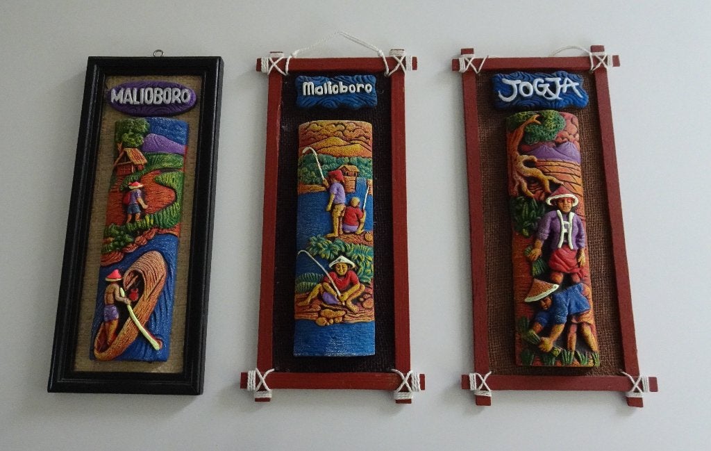 3 Handgemaakte Souvenirs uit Yogyakarta, Indonesië, Ophalen, Zo goed als nieuw