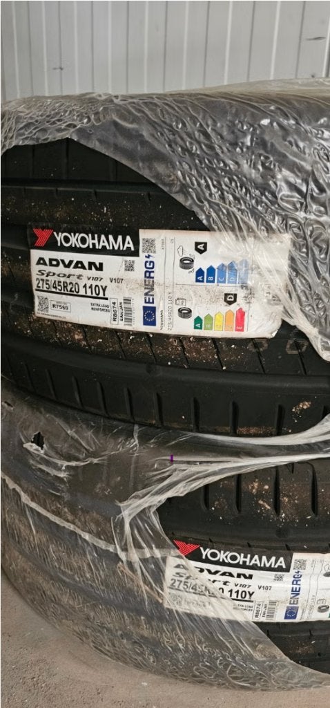 2 Yokohama Advan Sport V107 275/45 R20, 275 mm, Nieuw, Ophalen of Verzenden, Band(en)
