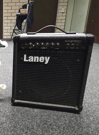2x Bass versterkers | Laney hardcore/linebacker, Ophalen, Gebruikt, Basgitaar, Minder dan 50 watt