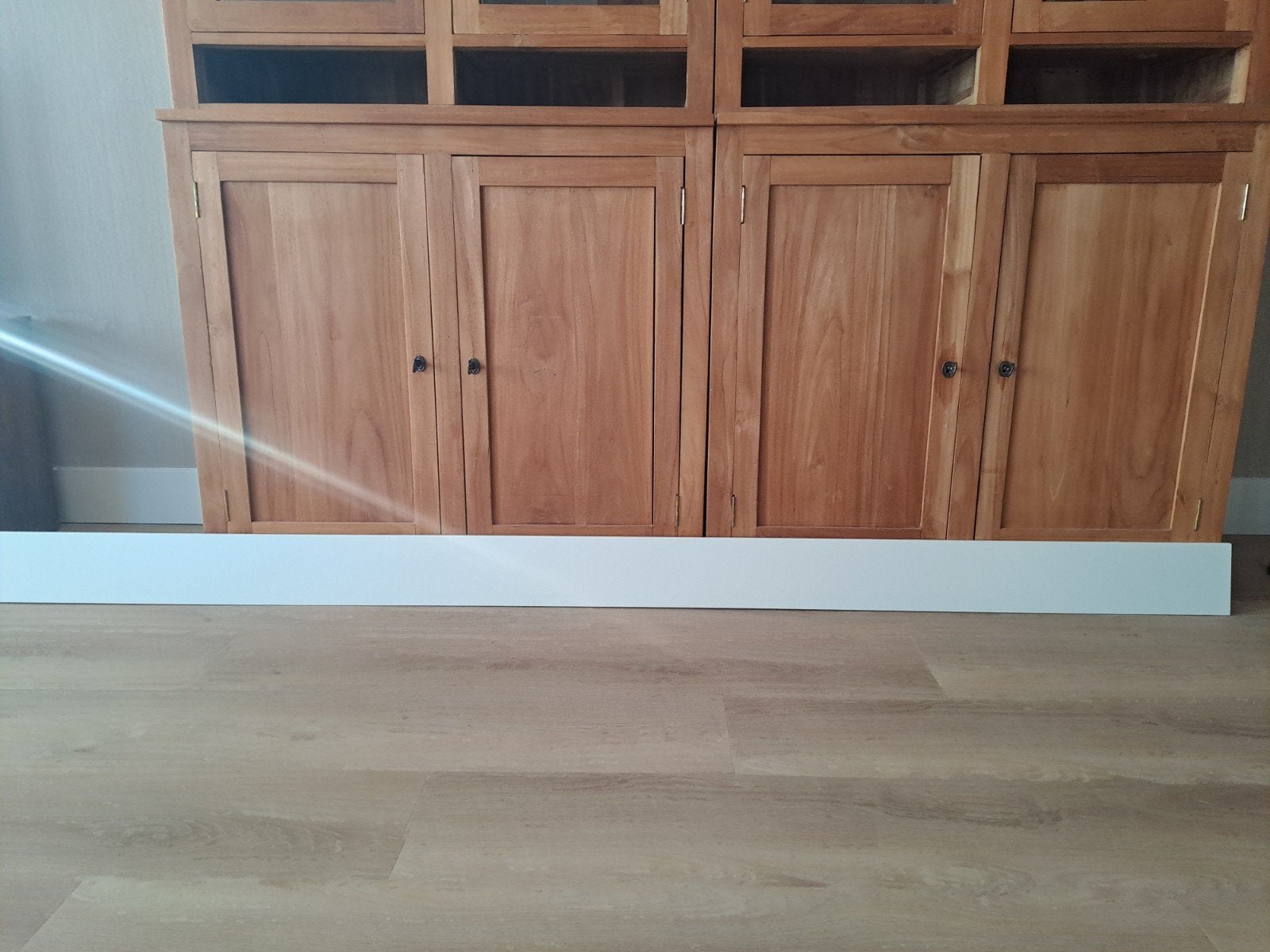 Nieuwe MDF plinten RAL 9010 - 140x12mm - 20m beschikbaar, Ophalen, Nieuw, Mdf, 250 cm of meer
