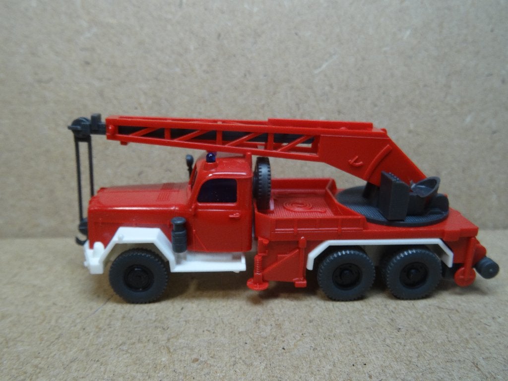 WIKING 1/87, MAGIRUS URANUS Brandweer Afsleepwagen Zie Fotos, Ophalen of Verzenden, Zo goed als nieuw, Bus of Vrachtwagen, Wiking