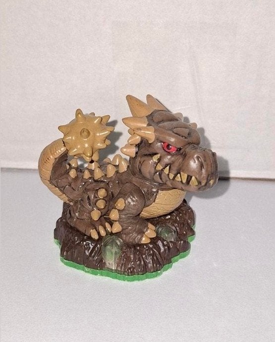 Skylanders Bash figuur - Krachtige aarddraak, Spelcomputers en Games, Ophalen of Verzenden