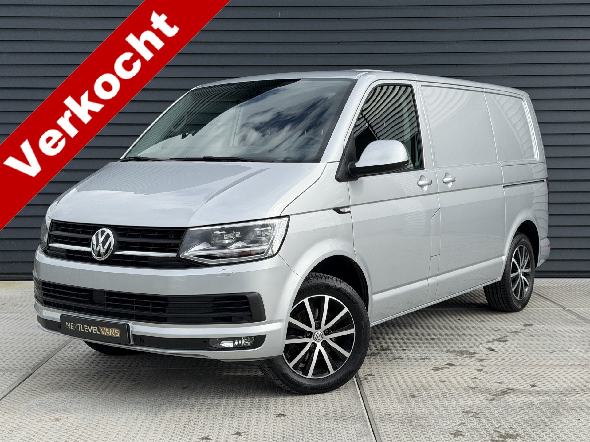 Volkswagen Transporter 2.0 TDI L1H1 Highline 150 PK | Automa, Auto's, Gebruikt, 4 cilinders, 150 pk, Volkswagen