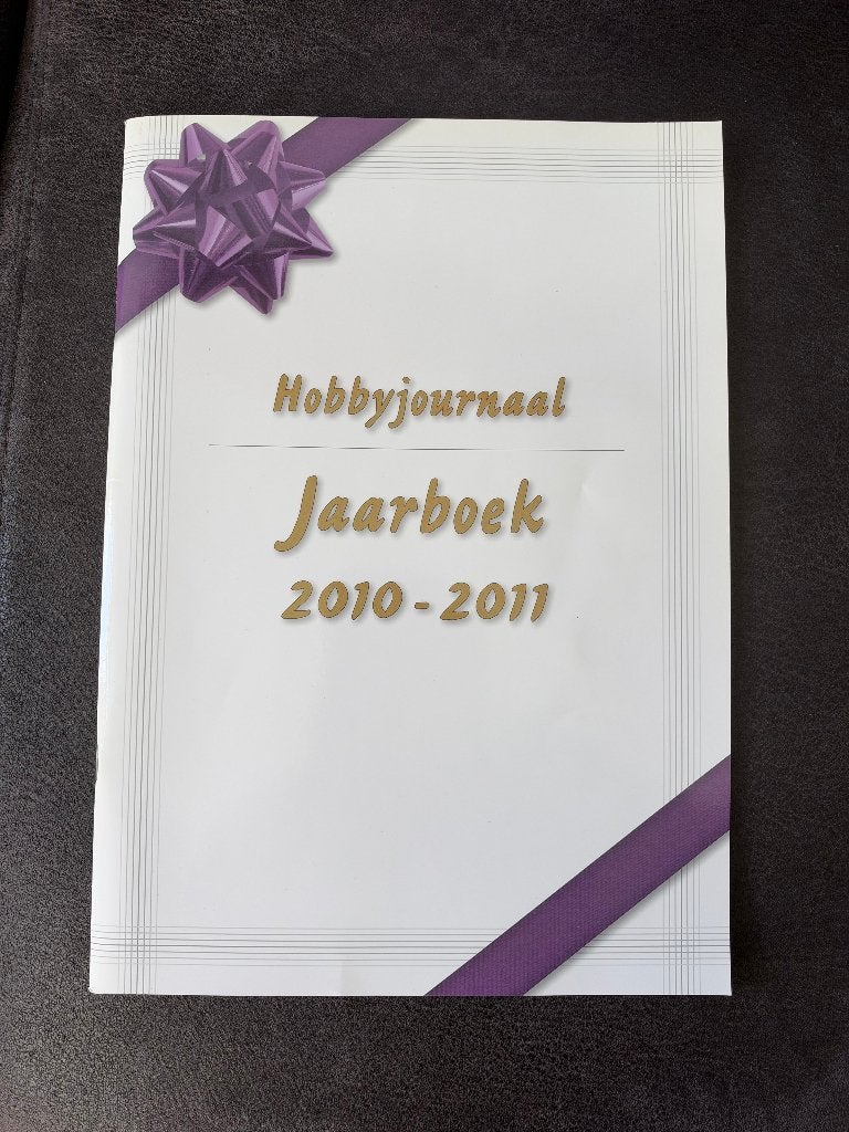 Hobbyjournaal Jaarboek 2007-2008 & 2010-2011, Ophalen of Verzenden, Zo goed als nieuw, Overige thema's, Overige typen