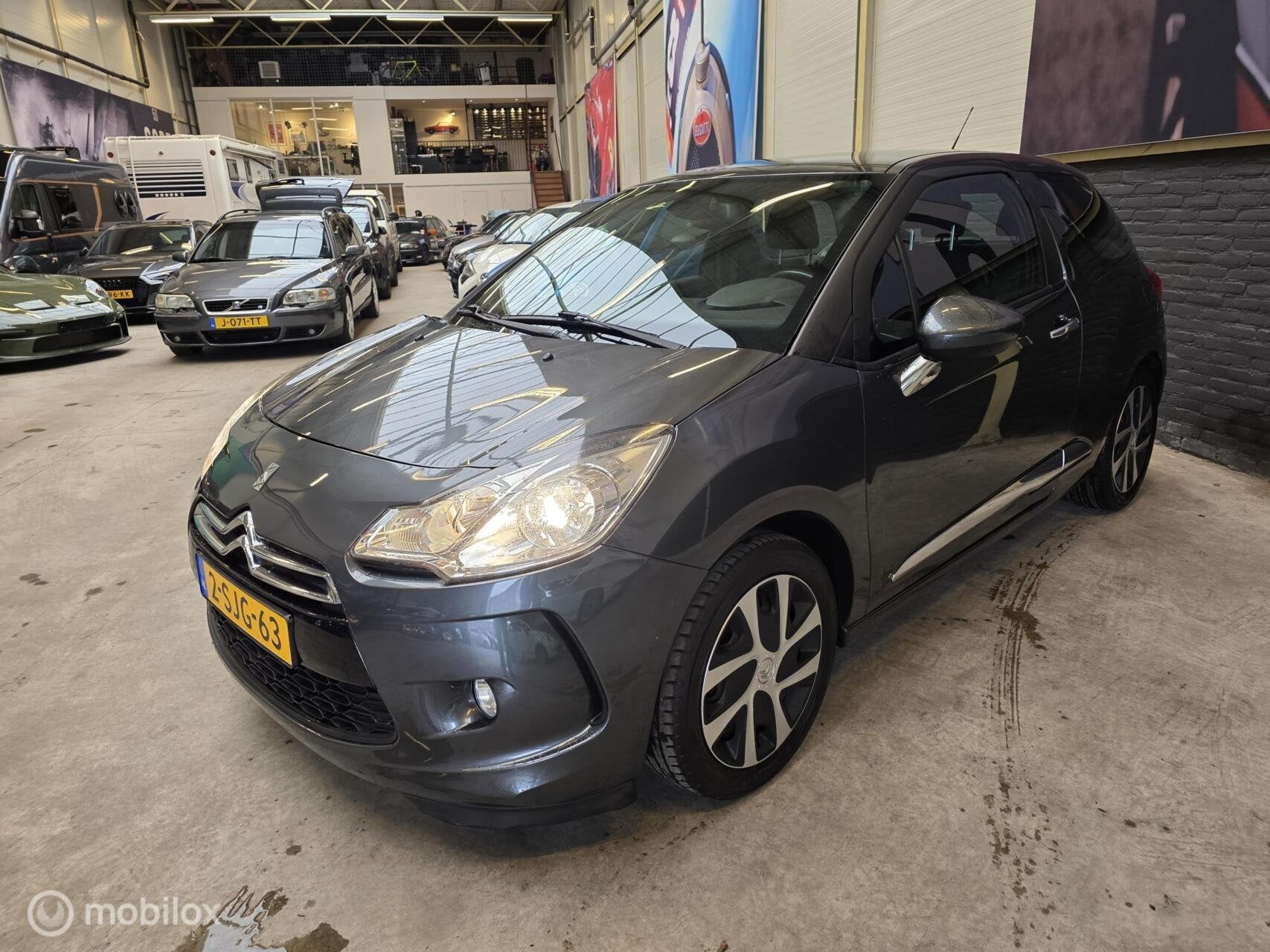 Citroen DS3 1.2 VTi So Chic, Voorwielaandrijving, Euro 5, Start-stop-systeem, 1199 cc