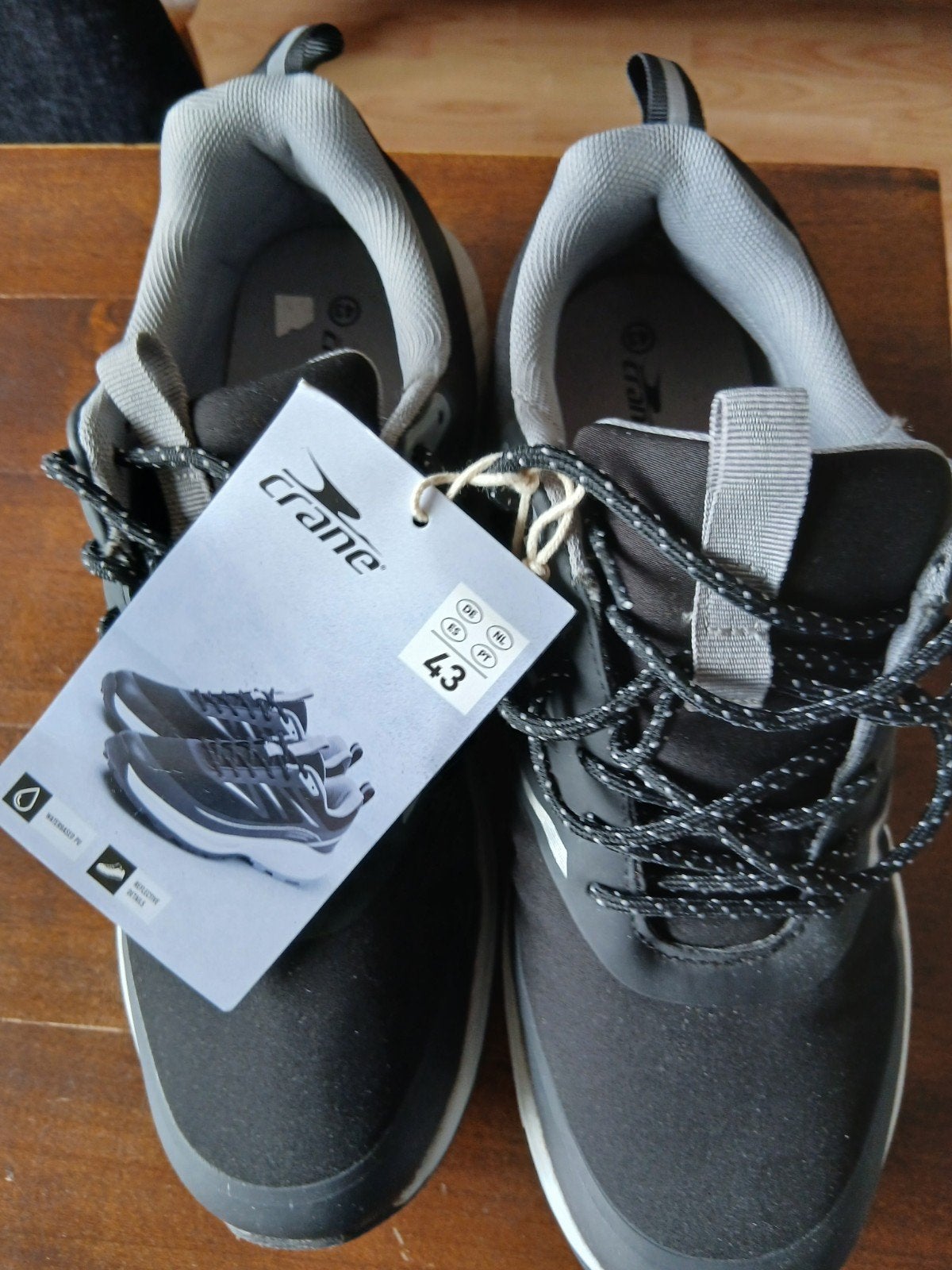 Nieuwe Crane Sportschoenen Maat 43 - Ongebruikt met label, Zwart, Crane, Nieuw, Ophalen of Verzenden