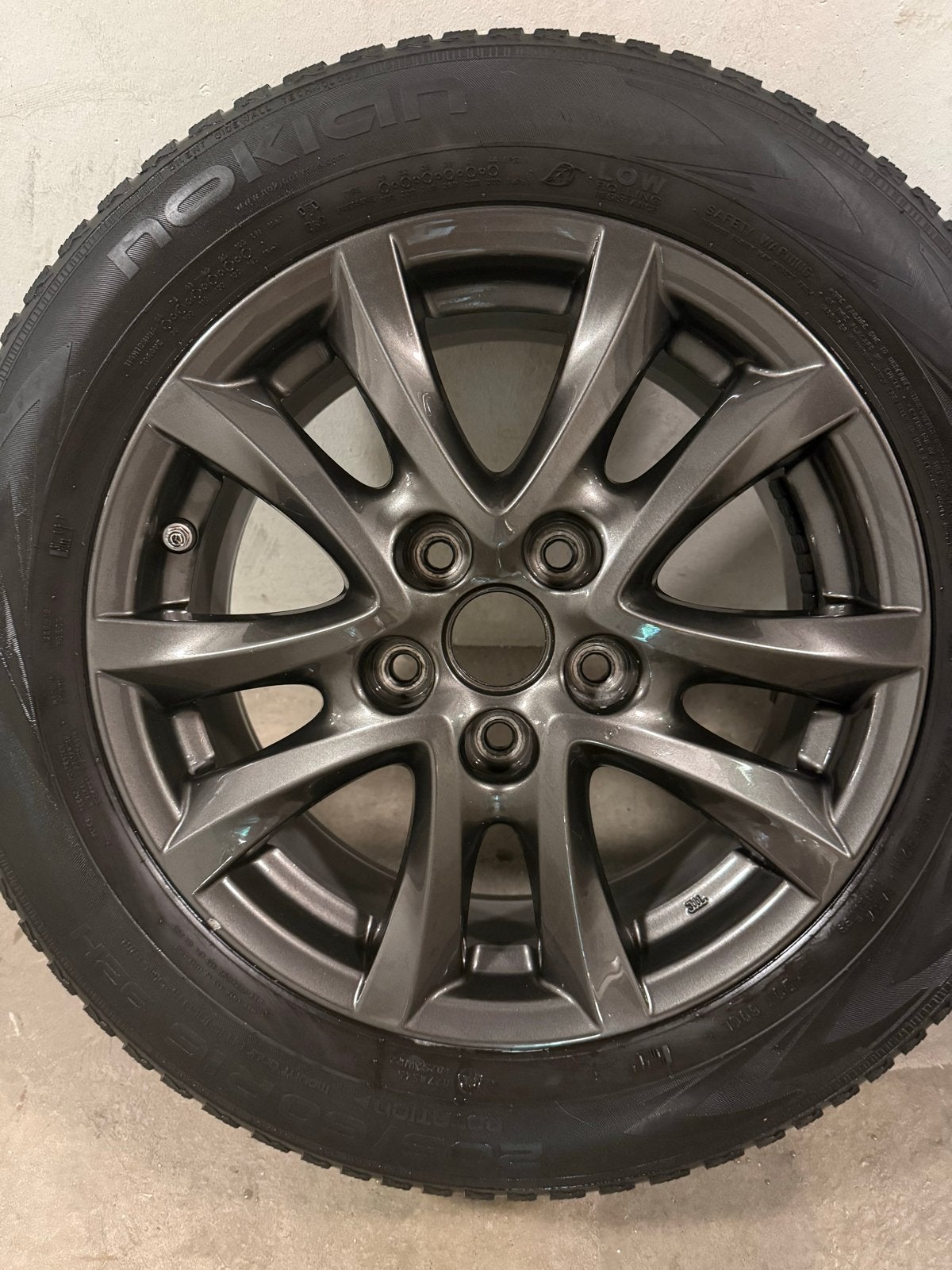 4 Mazda 3 Velgen met All-Season Banden - 16 inch, Ophalen, Gebruikt