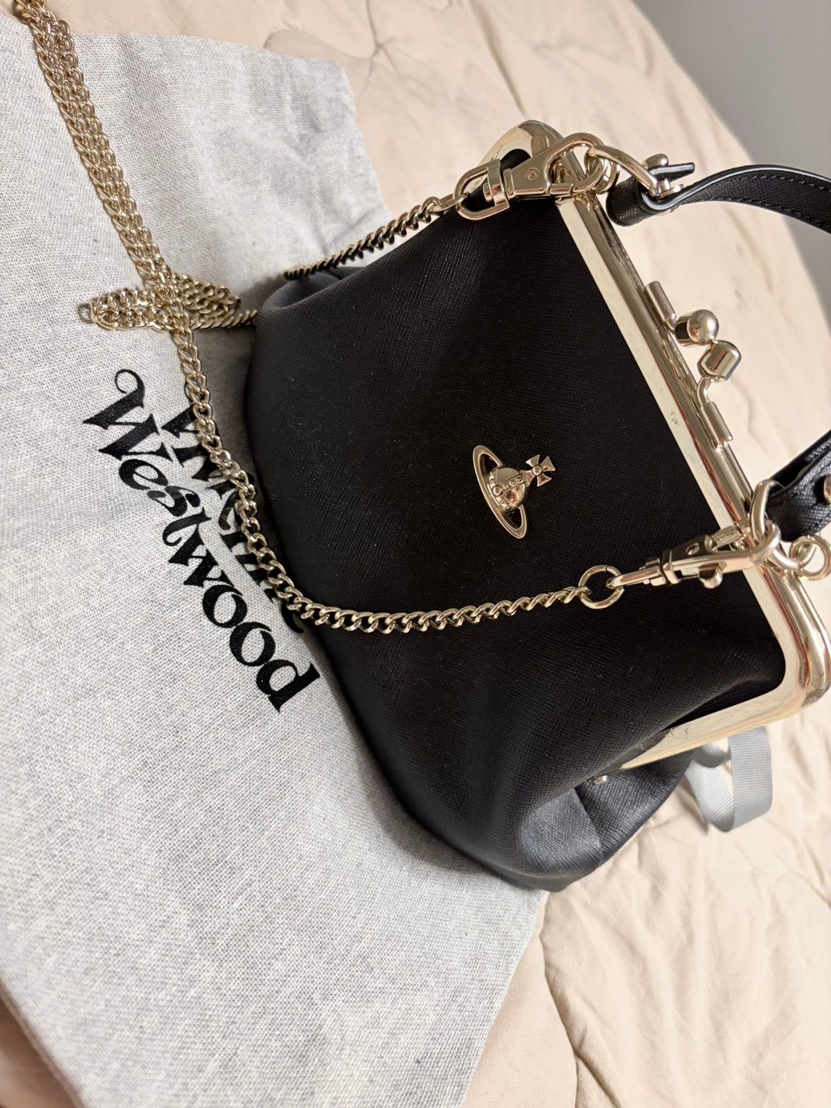 Vivienne Westwood granny frame tas kisslock nieuw! Inc. verz, Verzenden, Nieuw, Zwart, Avondtasje