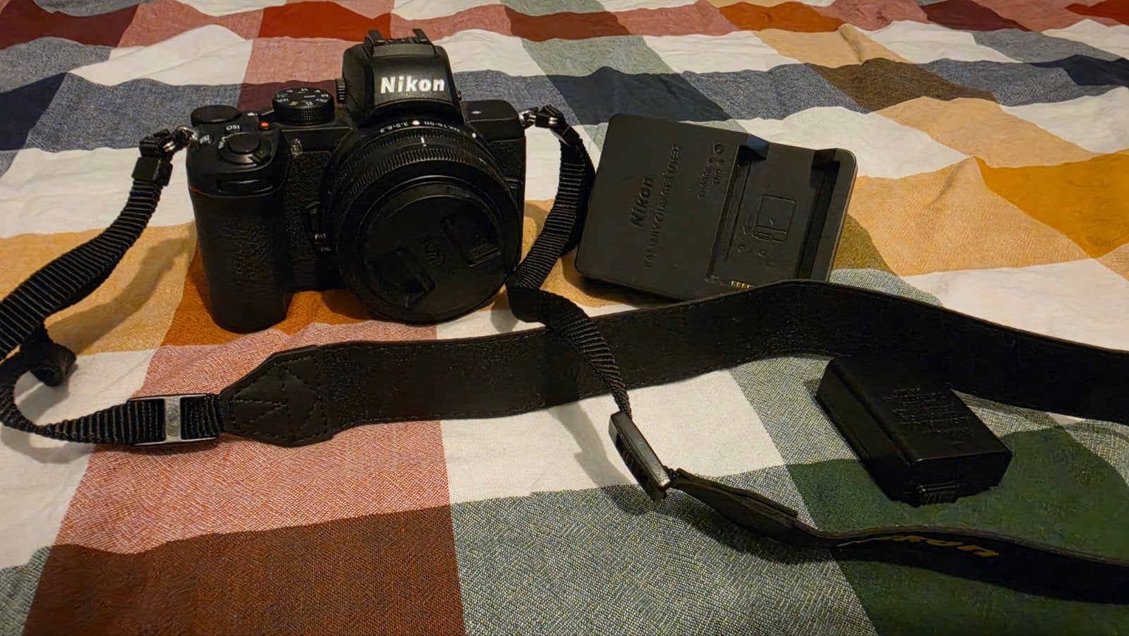 Nikon z50 kitset, Ophalen, Zo goed als nieuw, Overige merken