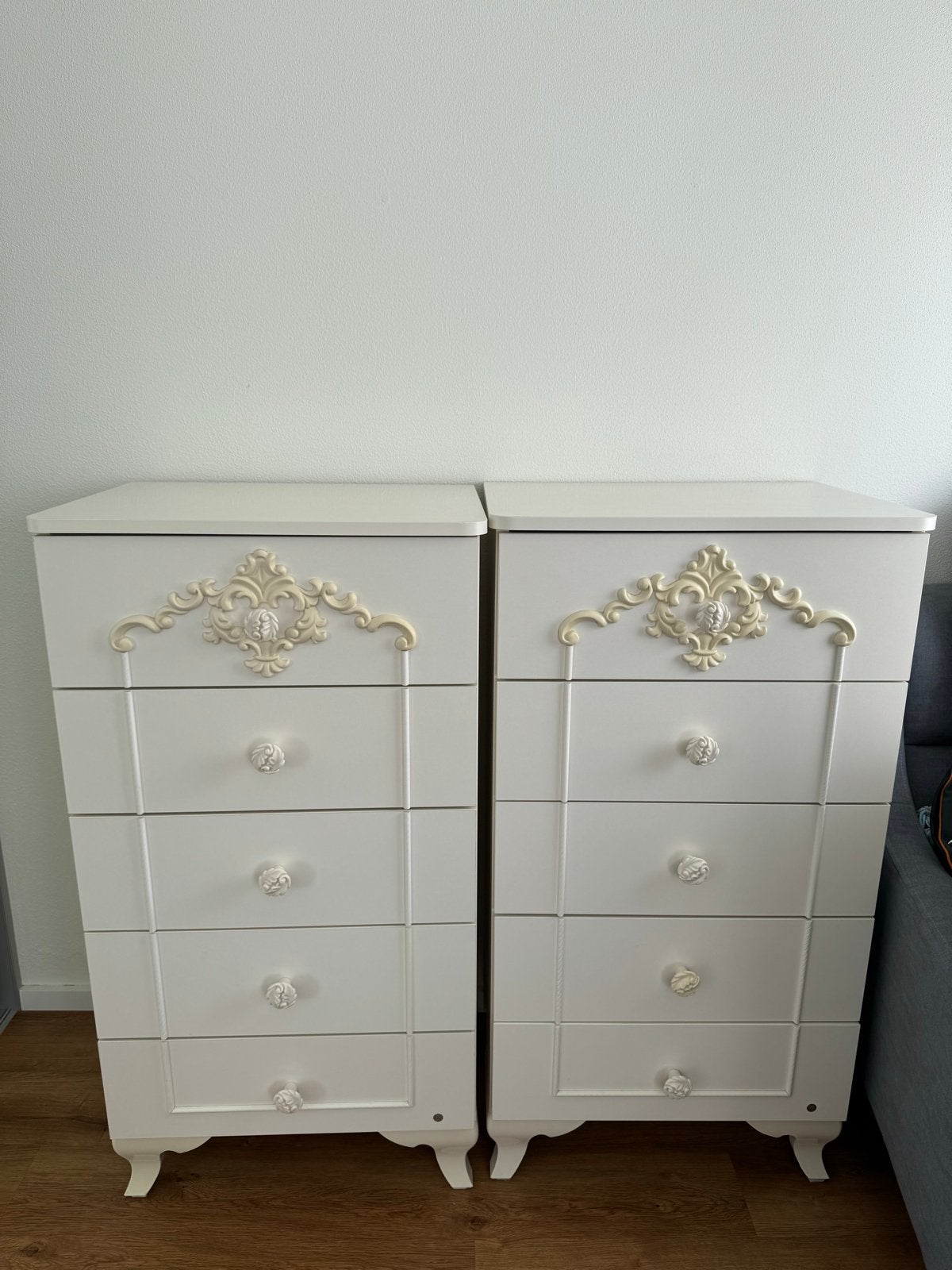 Set van 2 ladekasten met sierlijke details -, Ophalen, Minder dan 50 cm, Gebruikt, 100 tot 150 cm