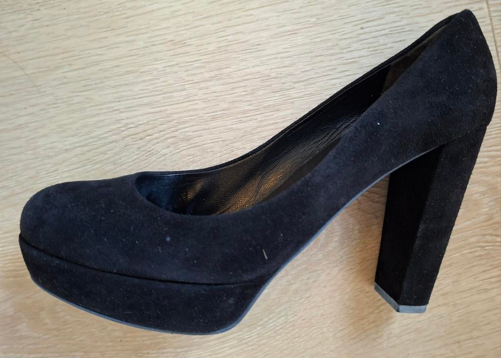 Nieuwe plateau hoge hakken echt leer maat 42 velvet, Kleding | Dames, Ophalen of Verzenden
