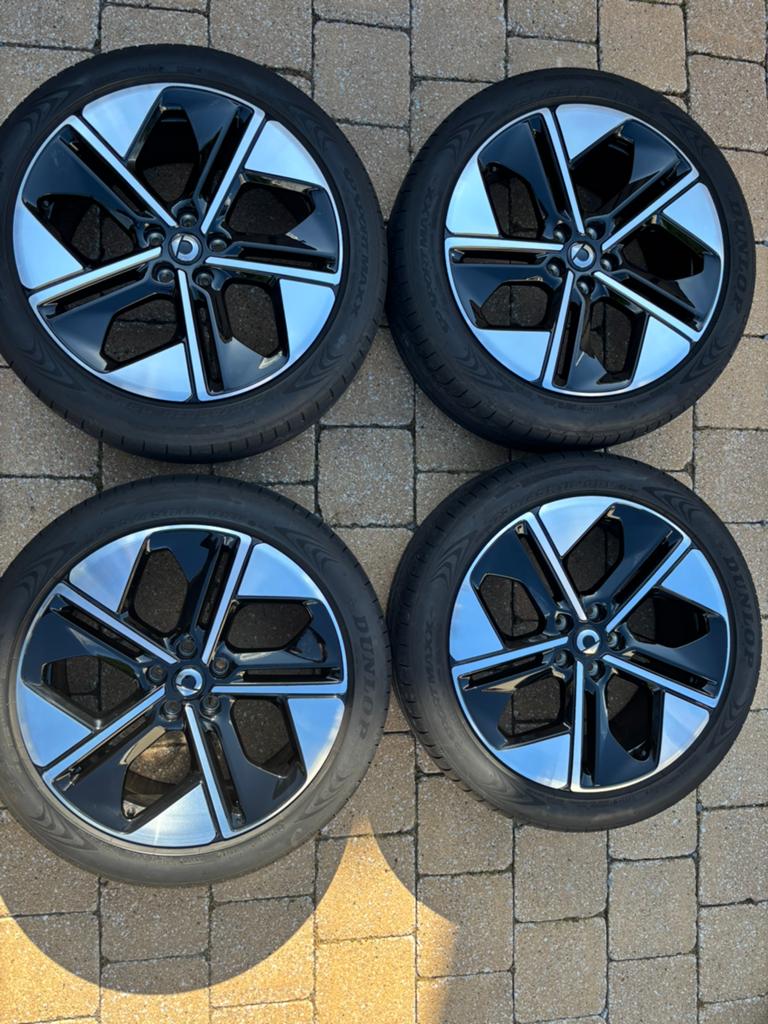 Velgenset Smart #1 BRABUS 19 inch met banden, Gebruikt, Velg(en), 235 mm, Personenwagen