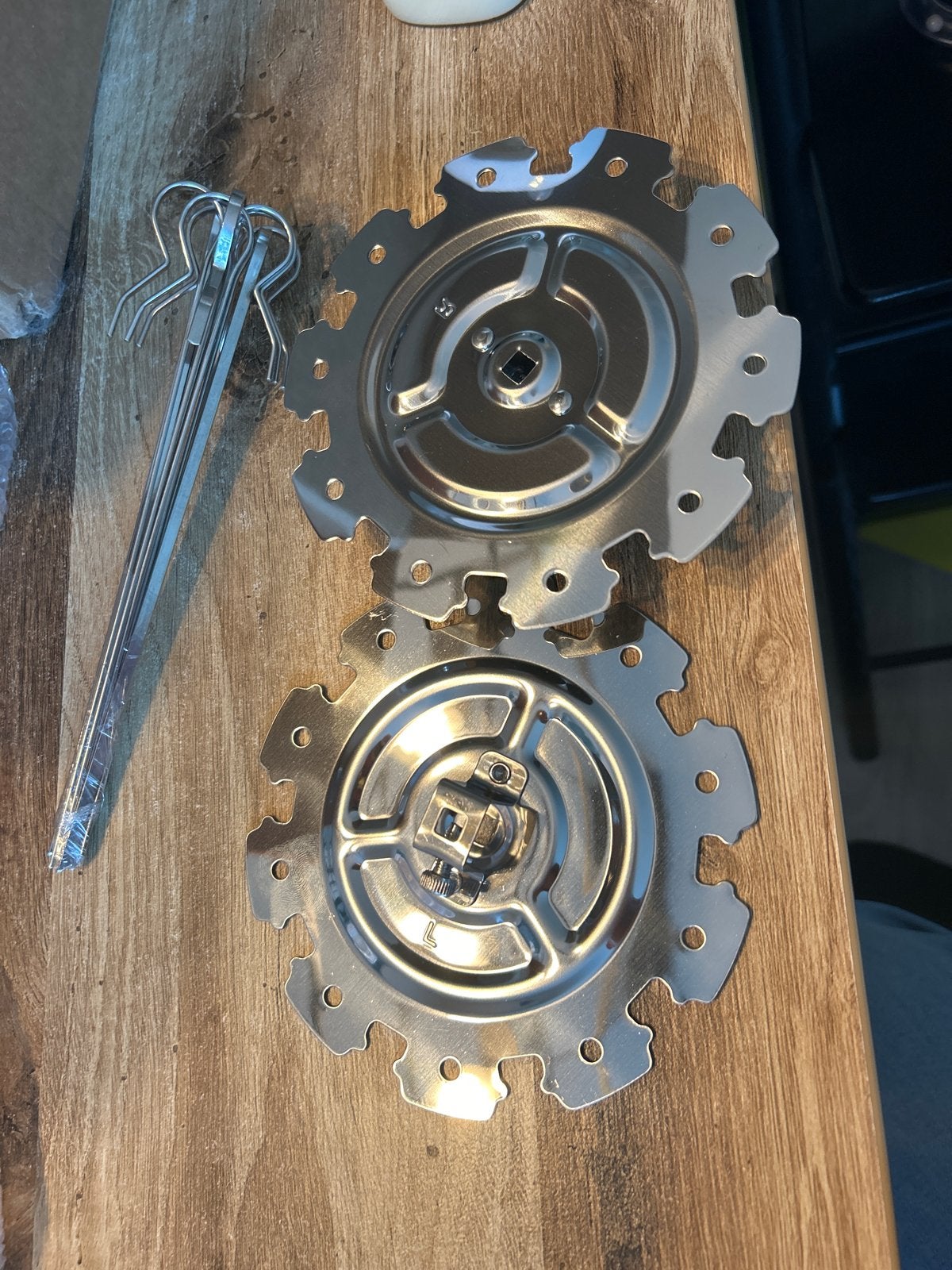Roestvrijstalen spiesjes en houders voor BBQ/Grill, Ophalen of Verzenden, Zo goed als nieuw