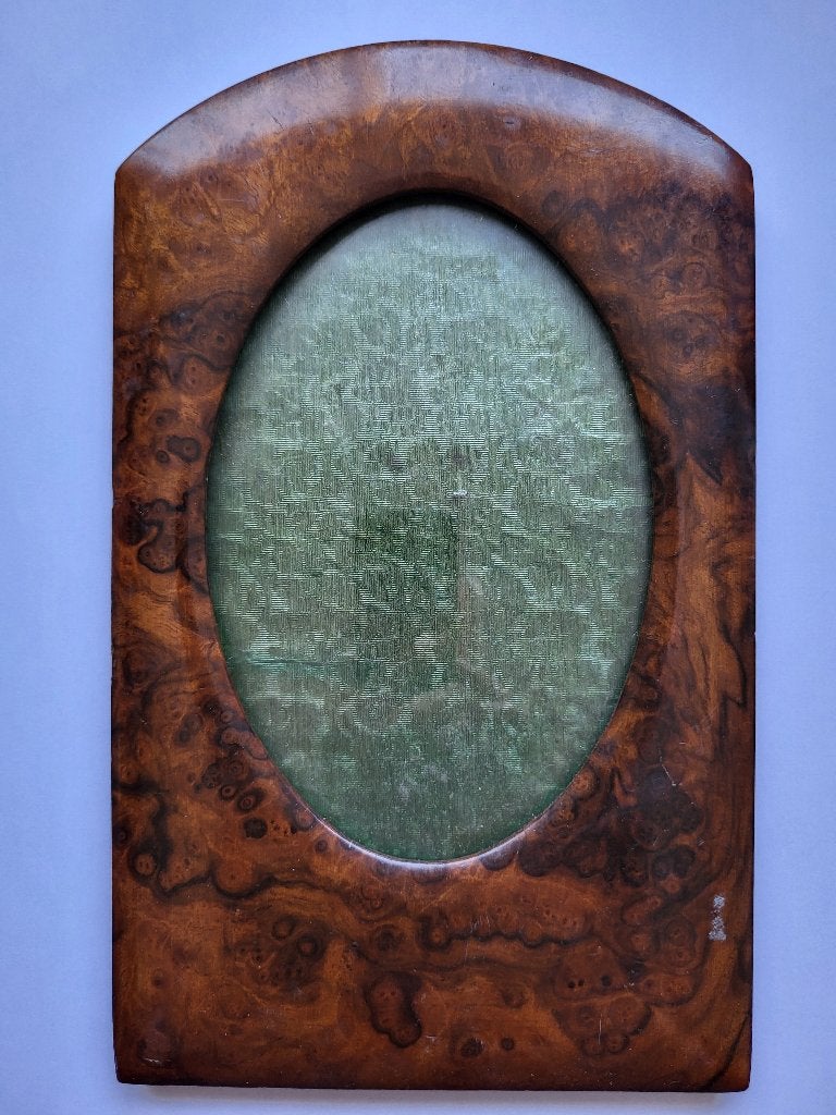 Antiek fotolijstje, wortelnoot, met bol glas, Ophalen of Verzenden