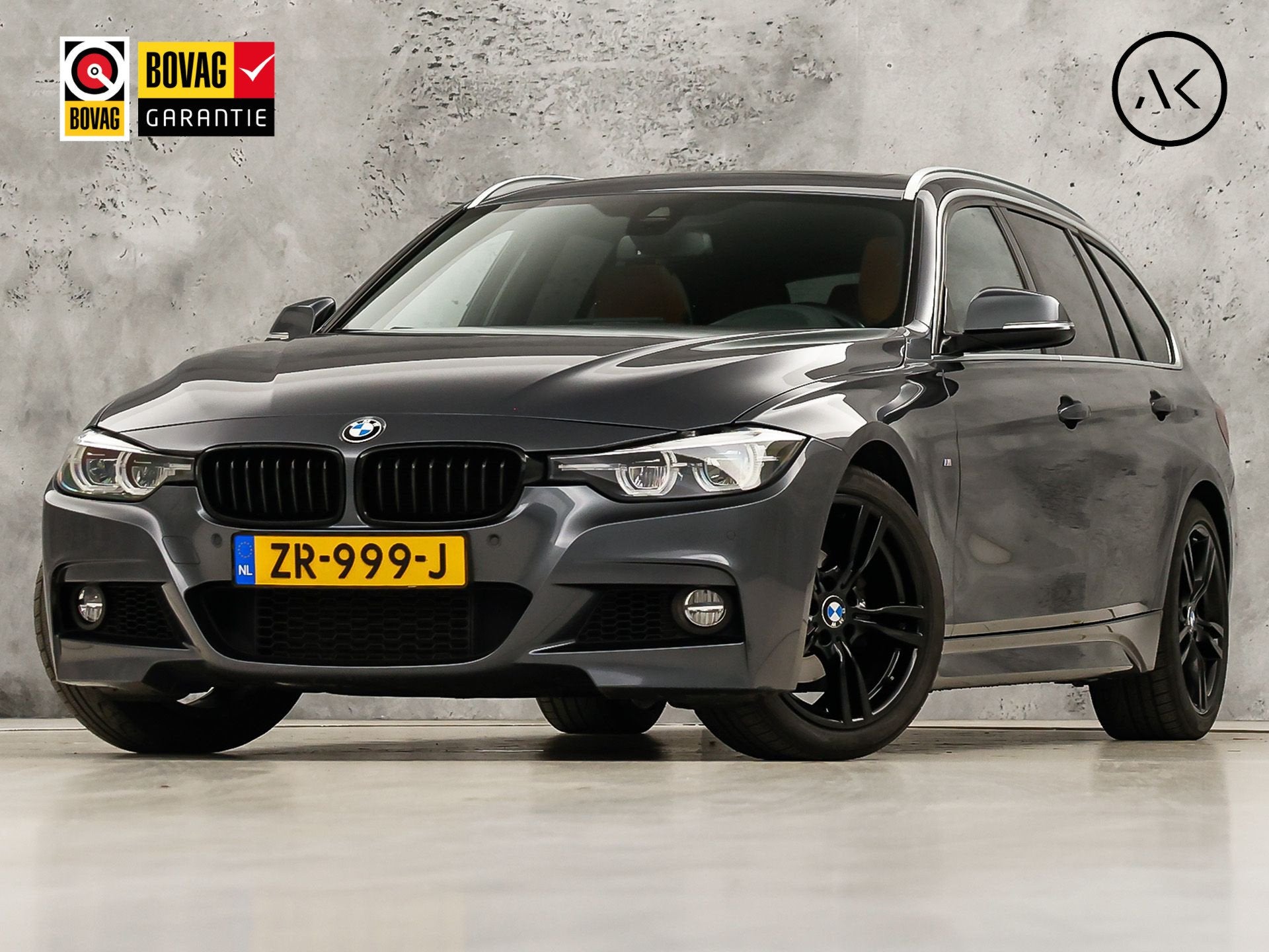 BMW 3 Serie 318i M Sport Automaat (PANORAMADAK, M PAKKET, GR, Auto's, Automaat, Gebruikt, Euro 6, 1465 kg