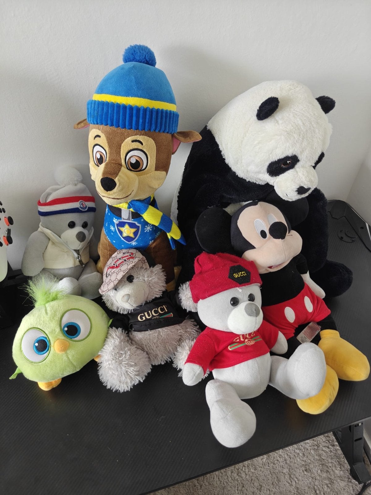 Diverse knuffels: Paw Patrol, Panda, Mickey Mouse en meer, Ophalen, Hond, Middelgroot (20 tot 80 cm), Met kleding of accessoire