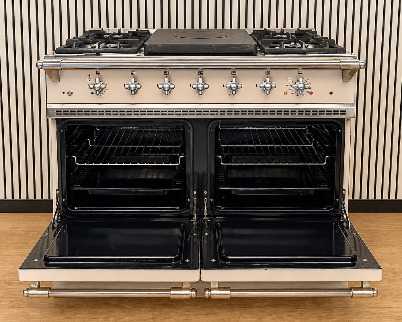 Luxe Lacanche Fornuis Engels creme 5 pits met Gasoven 100 cm, Fornello Esperta, Ophalen of Verzenden, Zo goed als nieuw, Energieklasse A of zuiniger