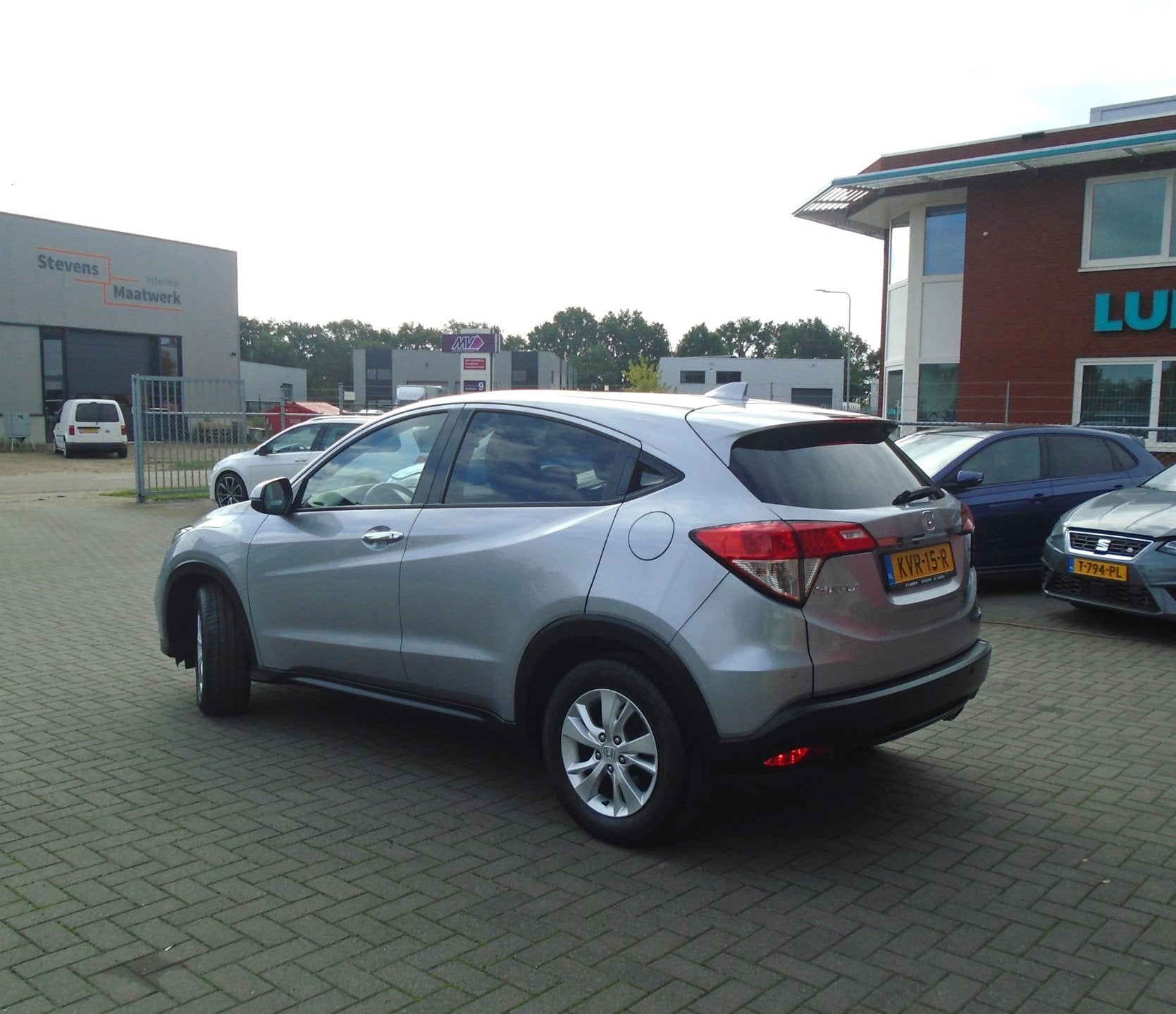 Honda HR-V 1.5 i-VTEC Business EditionAutomaat,Navi,Camera, Auto's, Dealer onderhouden, Stof, Xenon verlichting, Bedrijf