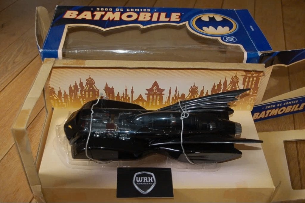1:18 2000 BATMBILE BATMAN DC COMICS CORGI see info WRH, Verzenden, Zo goed als nieuw, Auto, Overige merken